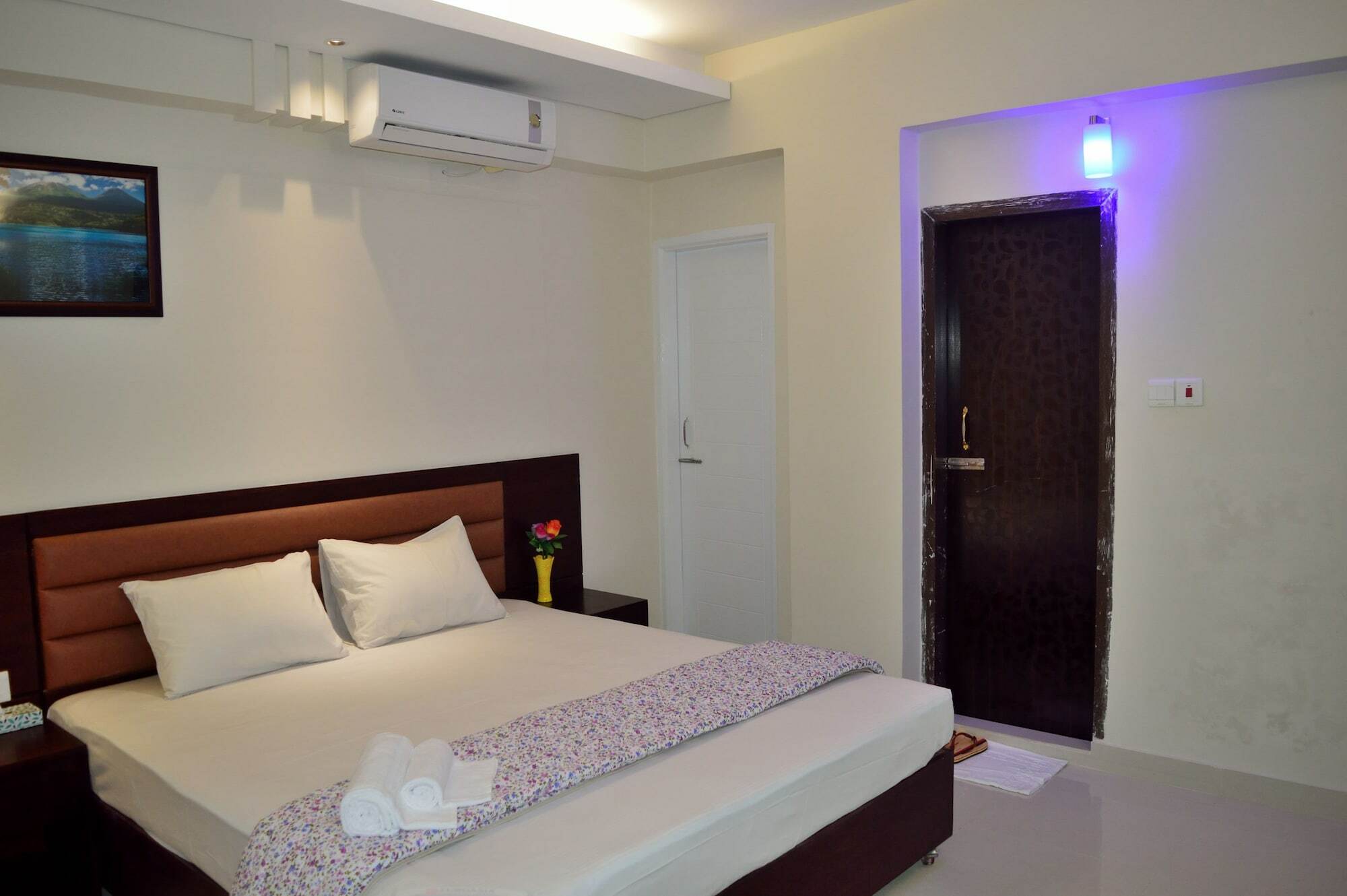 Ocean Palace Cox'Sbazar ค็อกเซสบาซาร์ ภายนอก รูปภาพ